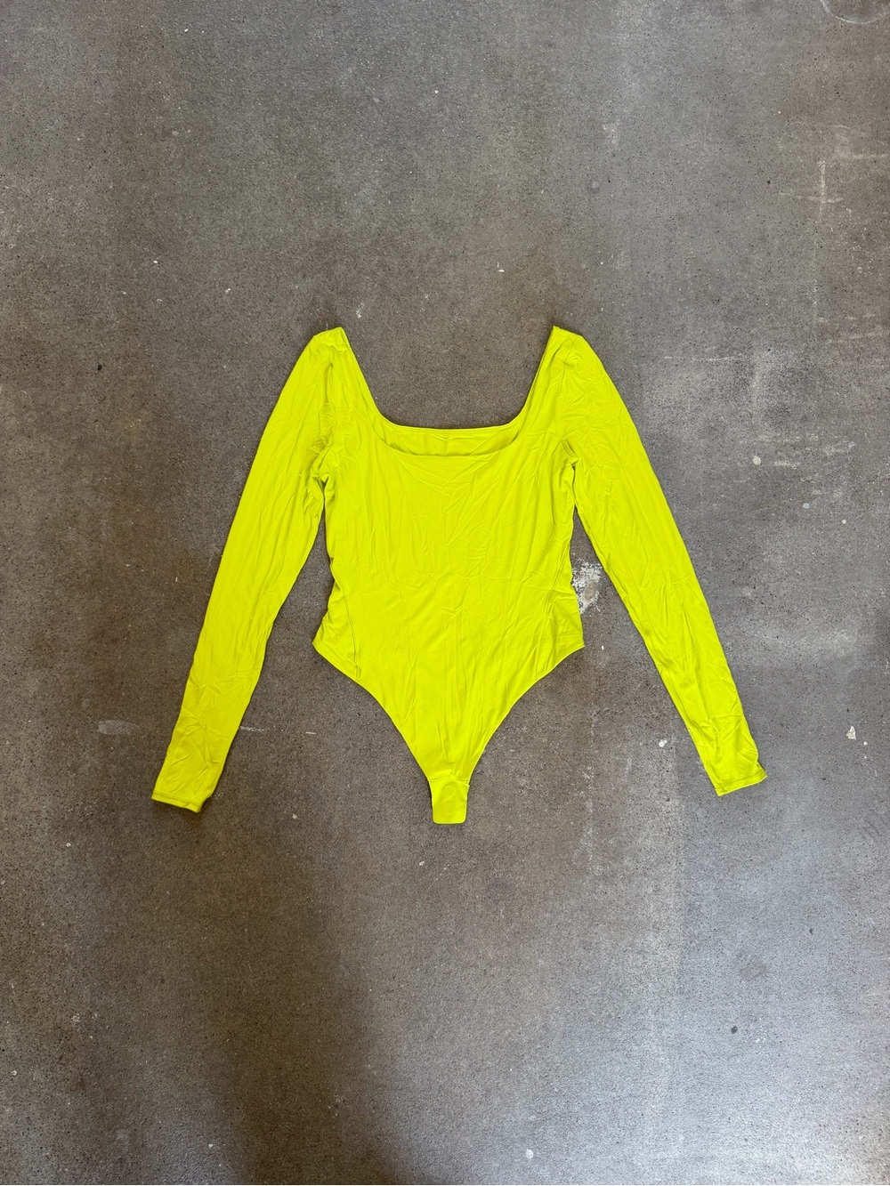 Lululemon Wundermost Ultra Soft Nulu Square Neck LS Bodysuit Lichen Lime Size M - Picture 7 of 13